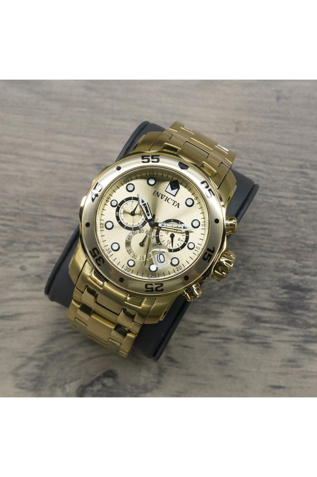 Invicta Men's Pro Diver Quartz Watch with Gold Tone Stainless Steel Band, Gold (Model: 0074)