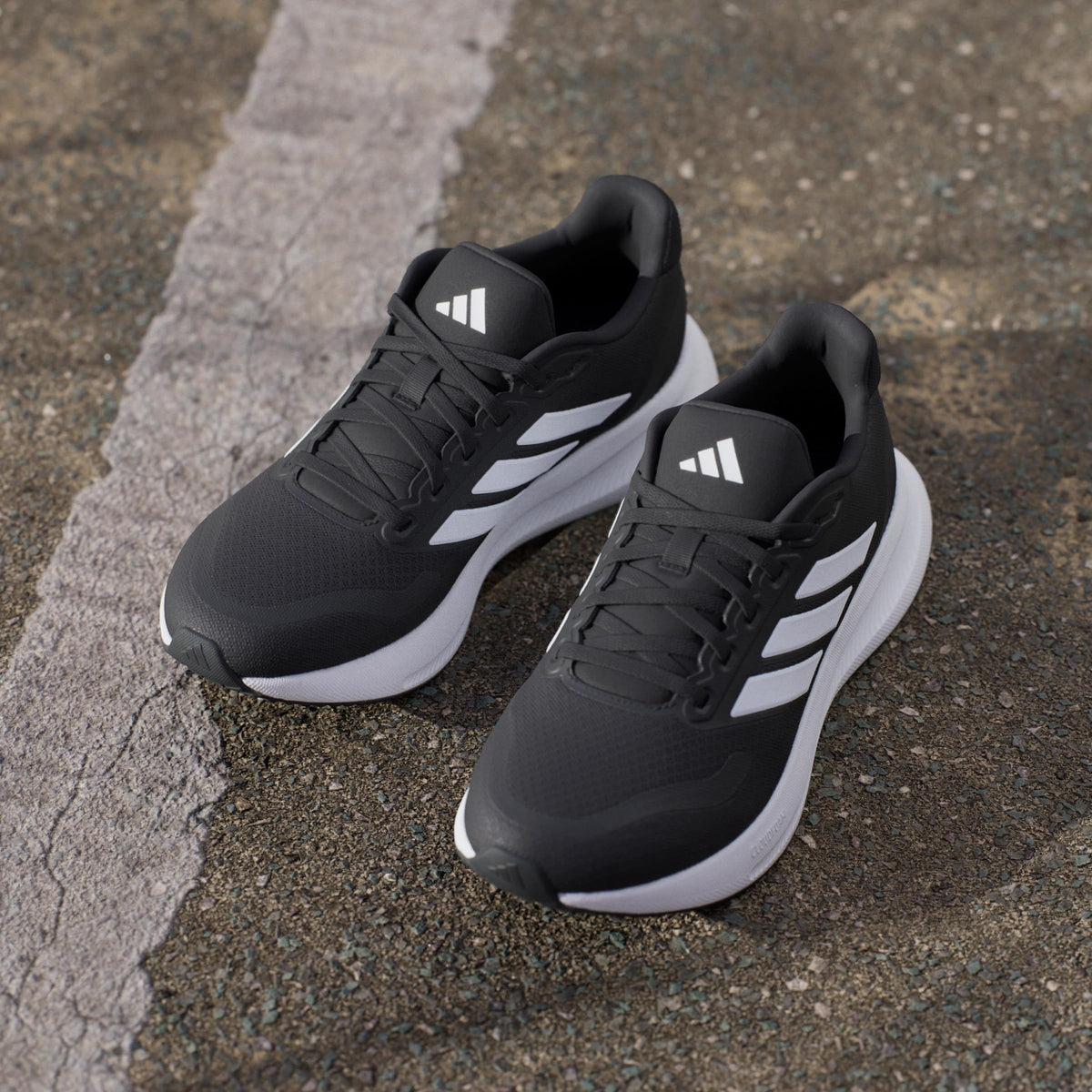 Adidas Women's Run Falcon 5, Black/White/Black