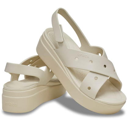 Crocs Women's Brooklyn 4U Low Wedges, Platform Wedge Sandals for Women, Frappé/Cross-Strap