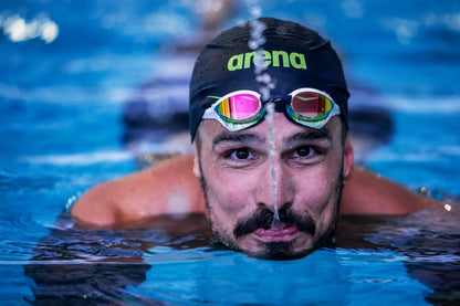 ARENA Gafas de Natación Cobra Ultra Swipe (Cobre Amarillo/Blanco)