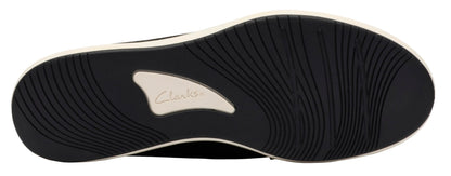 Clarks Women's BreezeSky Bay CloudSteppers Loafer, Black Canvas