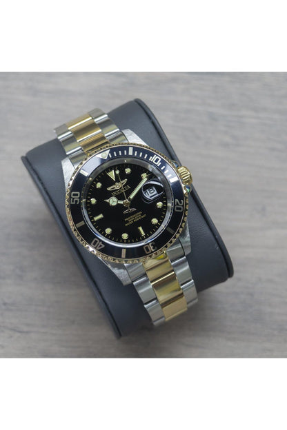 Invicta Men's Pro Diver Quartz Watch with Stainless Steel Strap, Two Tone, 20 (Model: 26973)