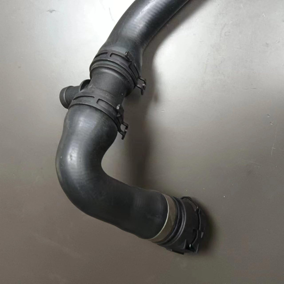 AUTO-PALPAL UPPER WATER PIPE 95B122101A 95B 122 101A