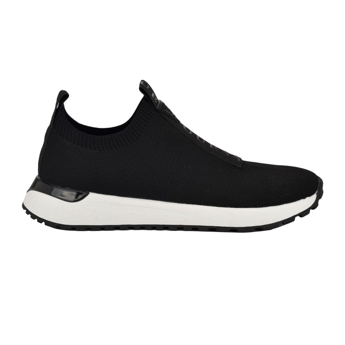 Guess Women's FARROO Sneaker, Black 001