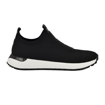 Guess Women's FARROO Sneaker, Black 001