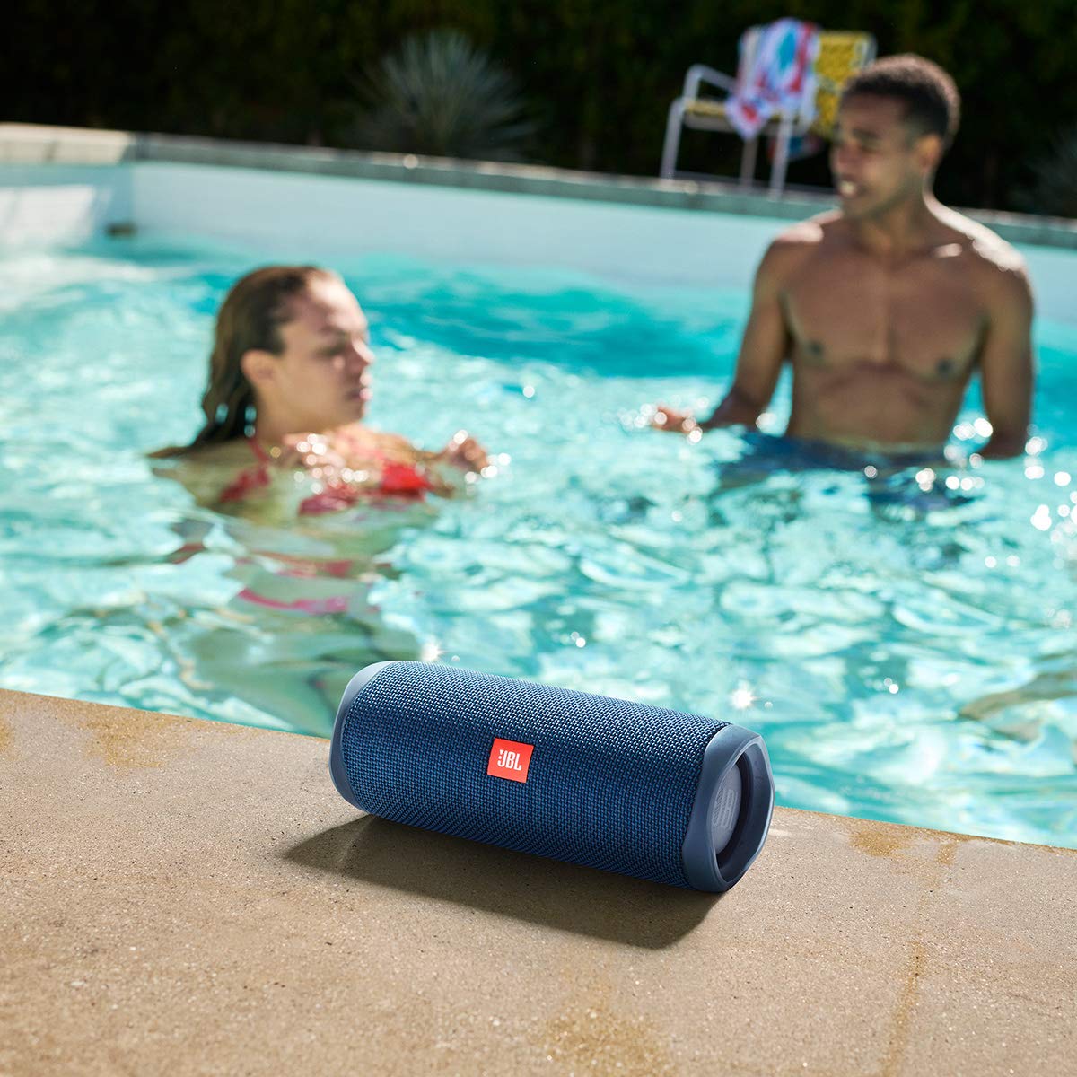 JBL FLIP 5 Altavoz Portátil con Bluetooth (Azul / 3.6 x 3.6 x 8.5)