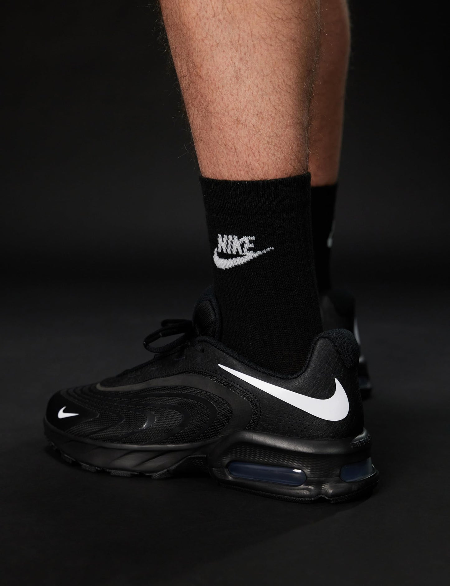 Nike Men's Air Max Fire Lifestyle Shoes, Black/White