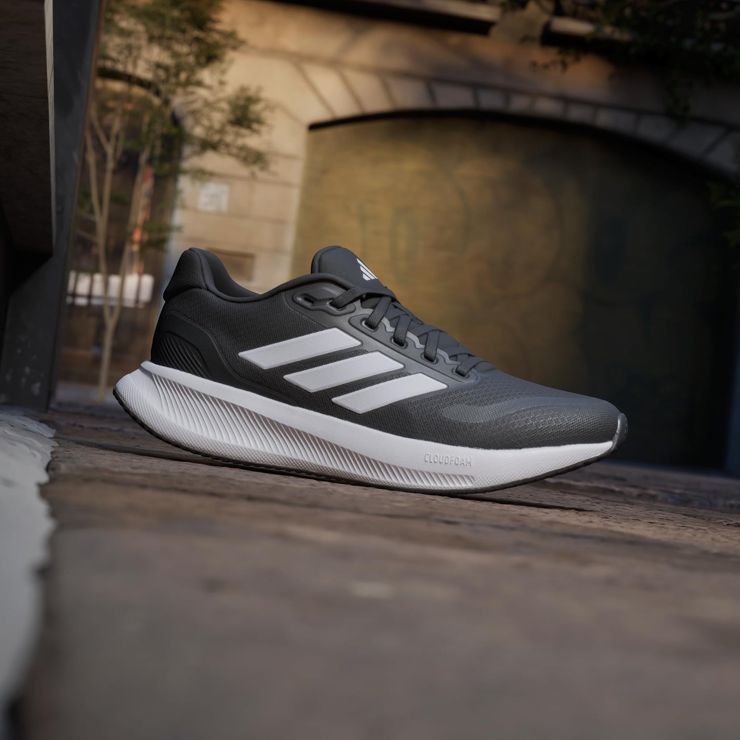 Adidas Zapatillas Run Falcon 5 para Mujer (Negro/Blanco/Negro / Talla 8.5)