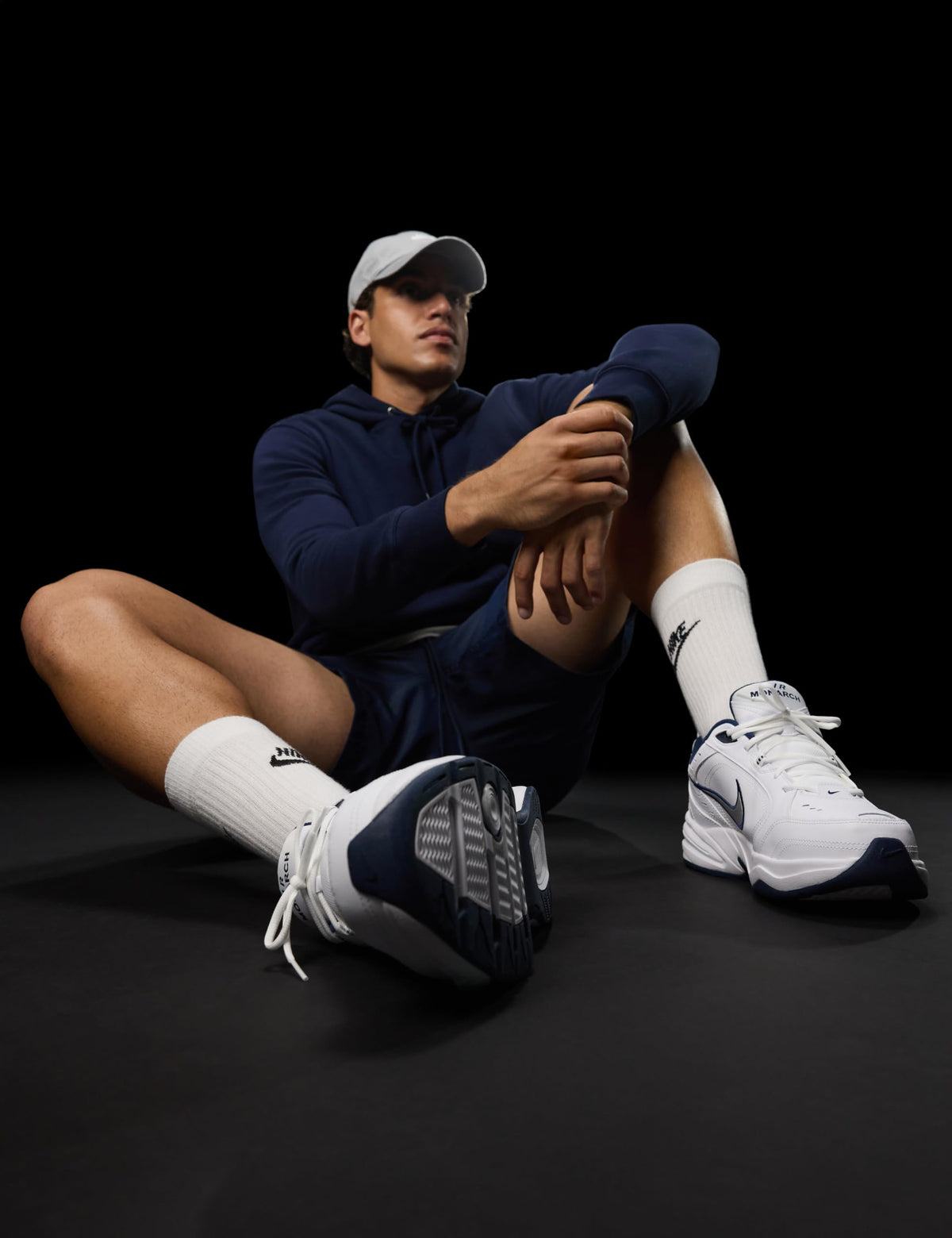 Nike Men's NIKE AIR MONARCH IV (4E) RUNNING SHOES -11; White / Metallic Silver-Midnight Navy