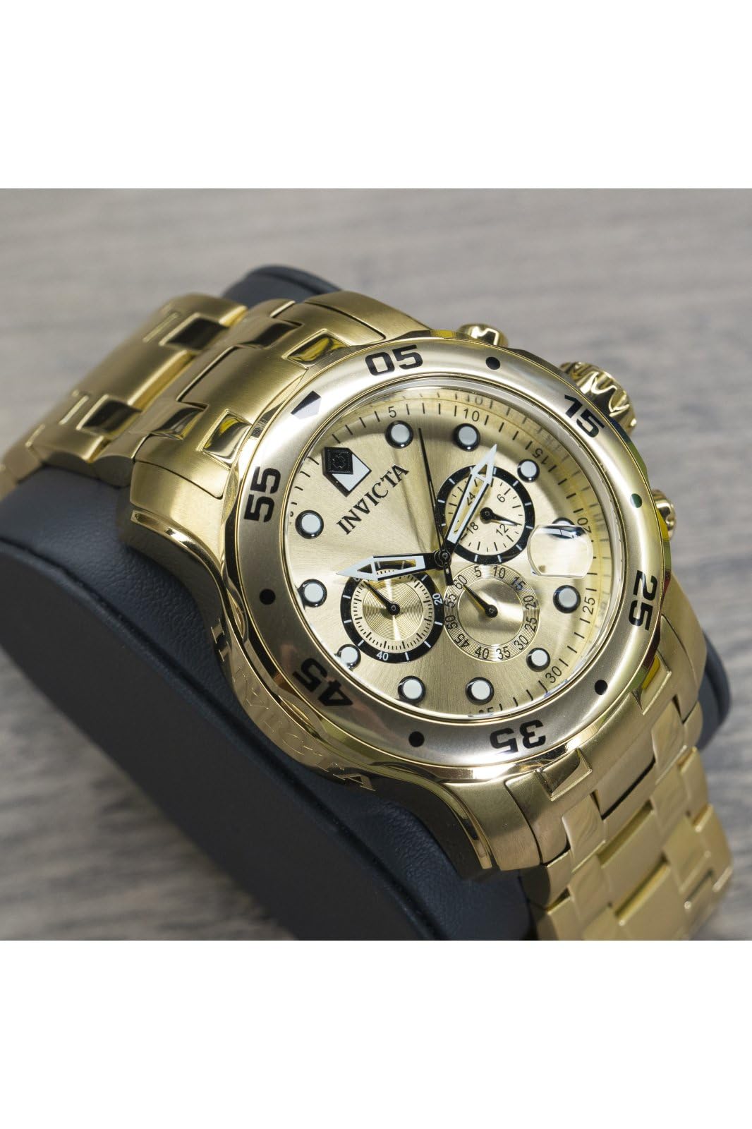 Invicta Men's Pro Diver Quartz Watch with Gold Tone Stainless Steel Band, Gold (Model: 0074)