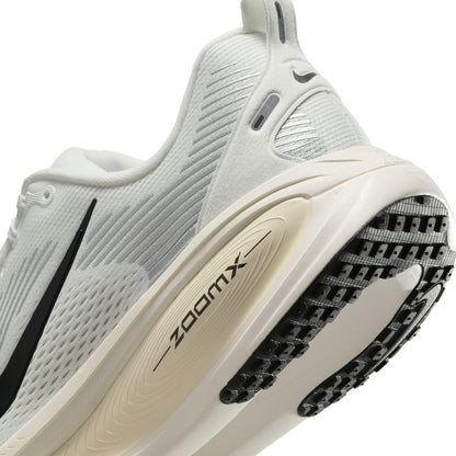 Nike Mens Vomero 18 Summit White/Black/Coconut Milk