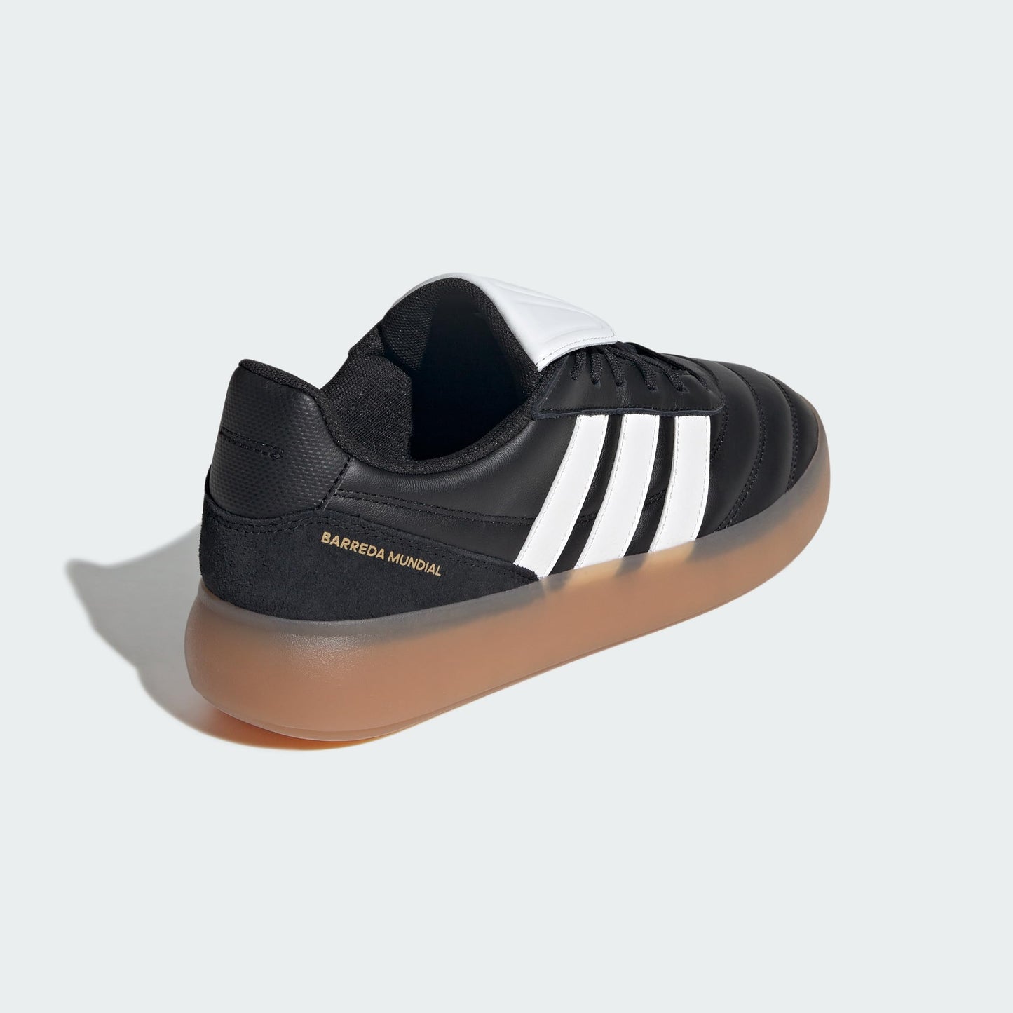 adidas Men's Barreda Mundial, Black/White/Gum
