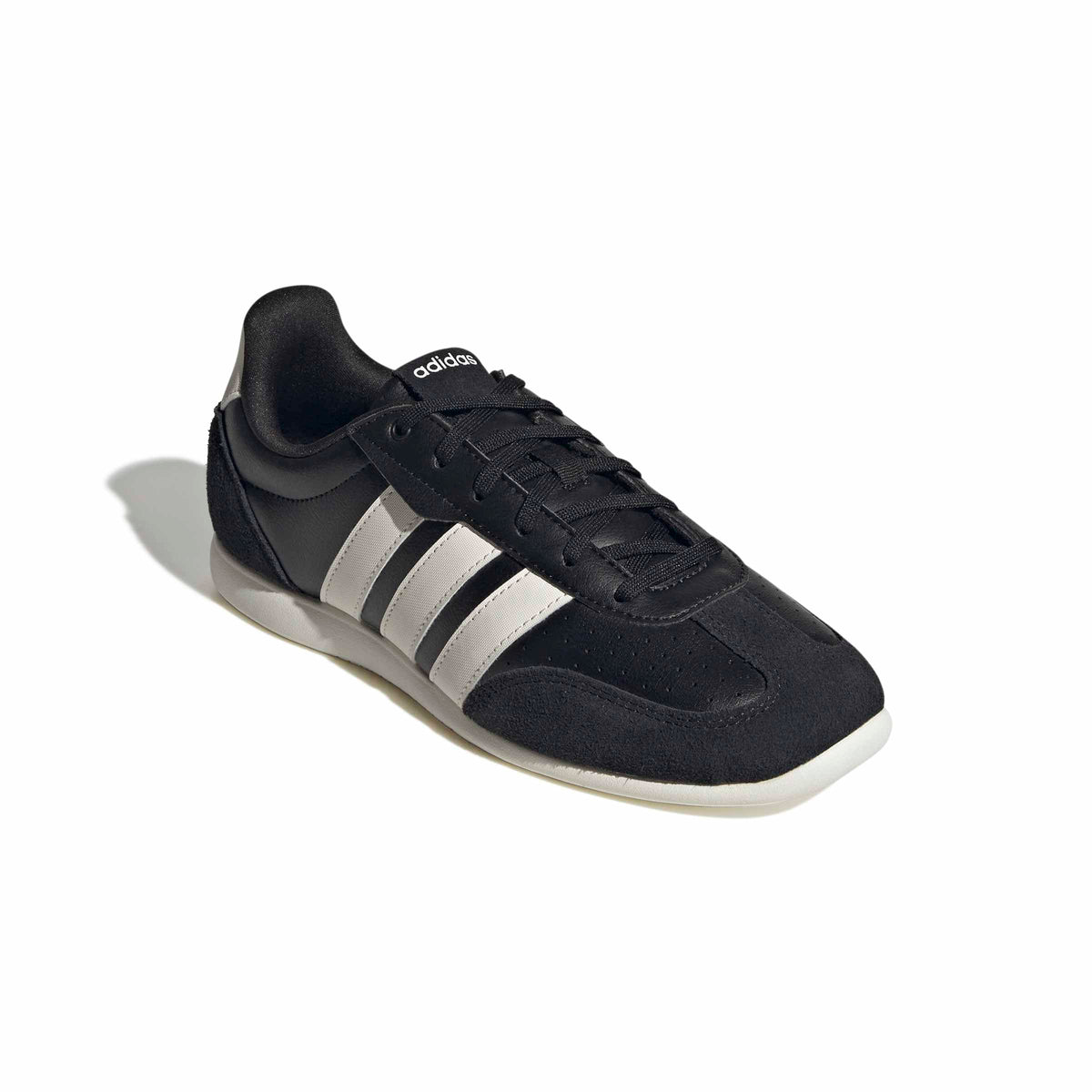 adidas Women's Barreda Low, Black/White/Off White