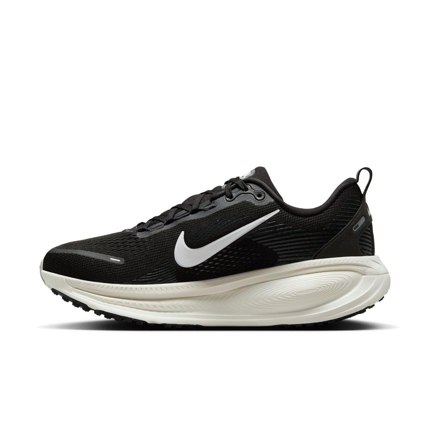 Nike Women's Vomero 18 Black/Summit White/Coconut Milk