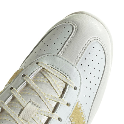 adidas Women's Barreda Low, White/Powder Yellow