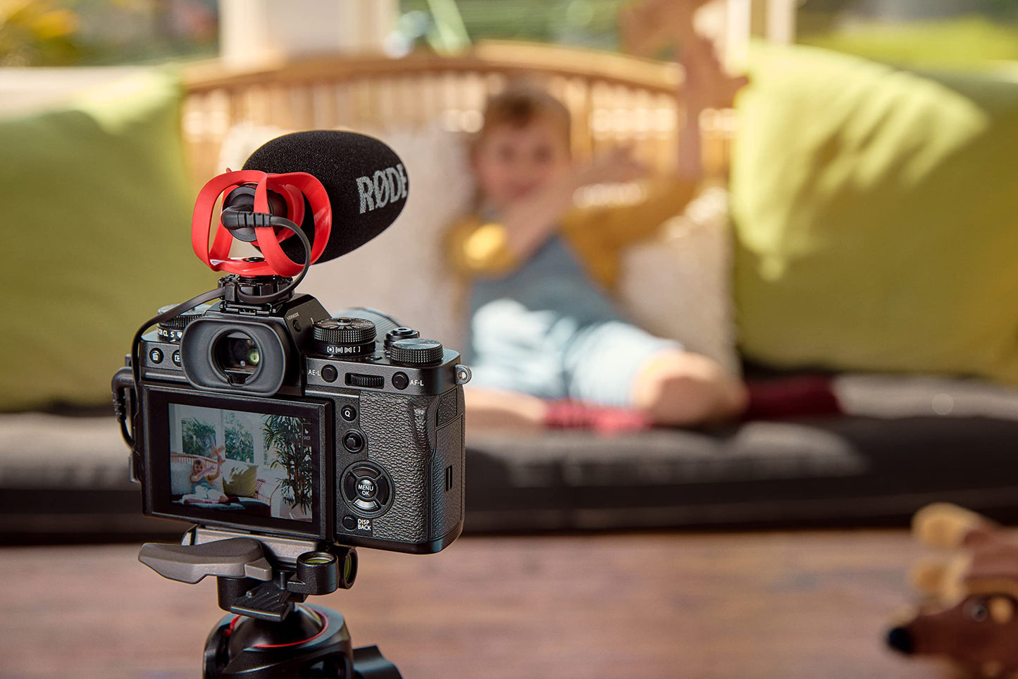 RØDE VideoMicro II Ultra-Compact On-Camera Shotgun Microphone for Recording Audio with a Camera or Mobile Device