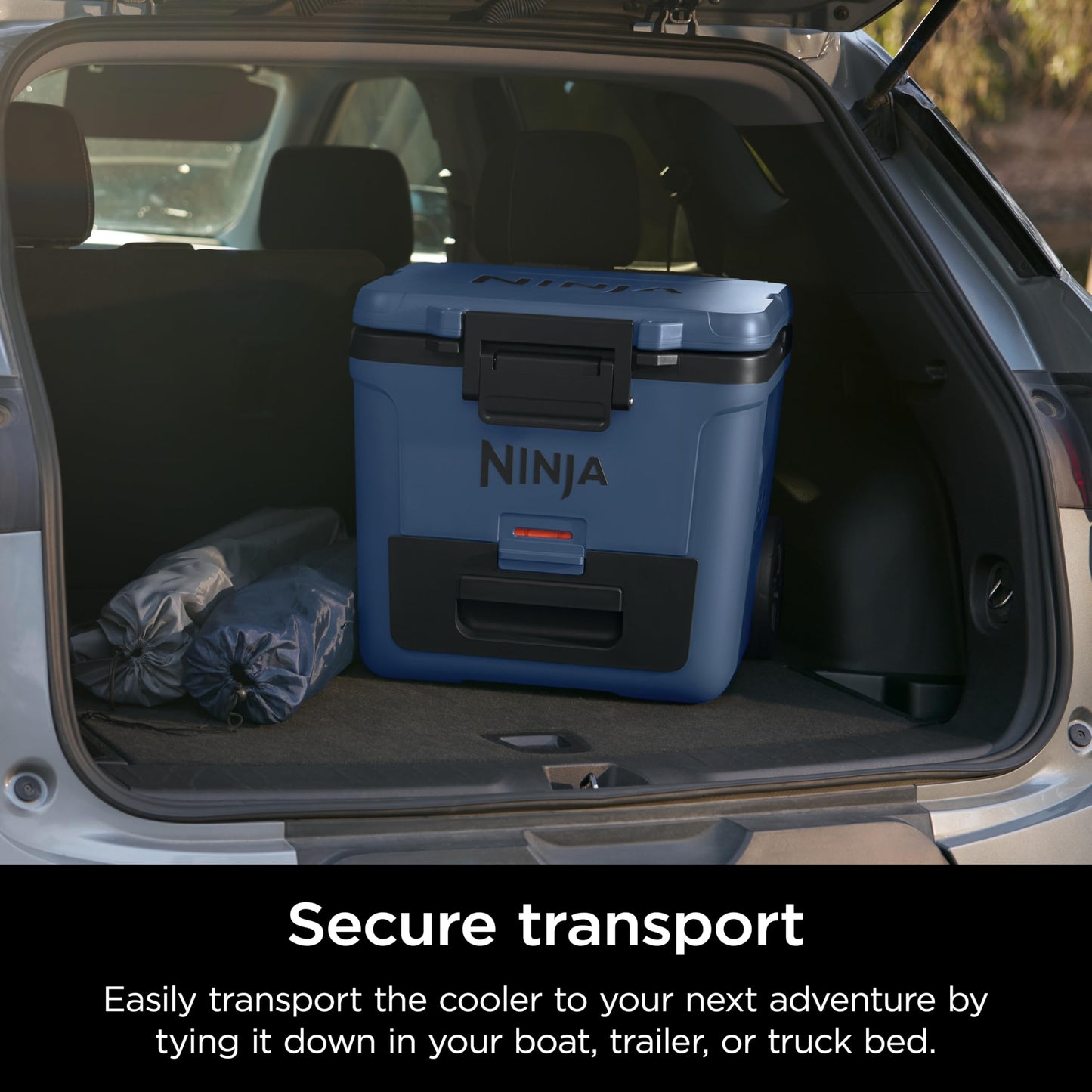 Ninja Hielera FrostVault 30QT con Ruedas (FB230BL / Lakeshore Blue)