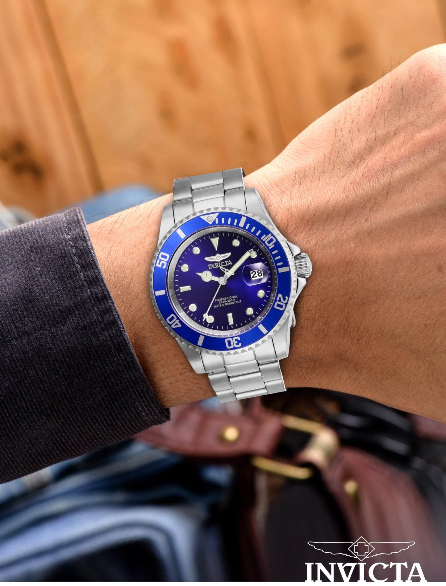 Invicta Men's Pro Diver Quartz Watch with Stainless Steel Strap, Silver, 20 (Model: 26971)