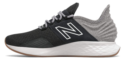 New Balance Women's Fresh Foam Roav Running Shoe