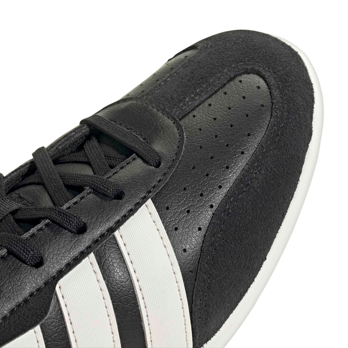 adidas Women's Barreda Low, Black/White/Off White