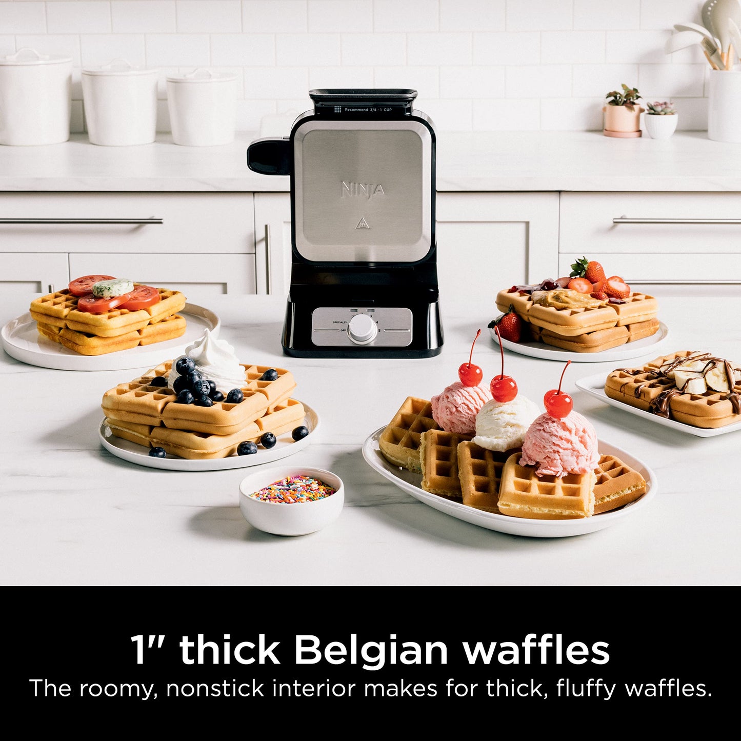 Ninja Máquina para Hacer Waffles Belgas Pro (BW1001 / Black & Silver)