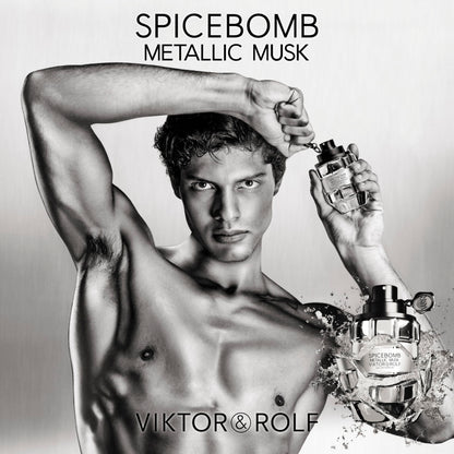Viktor&Rolf Spicebomb Metallic Musk para Hombre (3 Fl Oz / EDP)