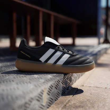 adidas Men's Barreda Mundial, Black/White/Gum