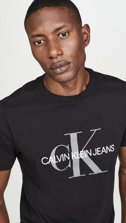 Calvin Klein Camiseta de Manga Corta con Logo Monograma (Negro)