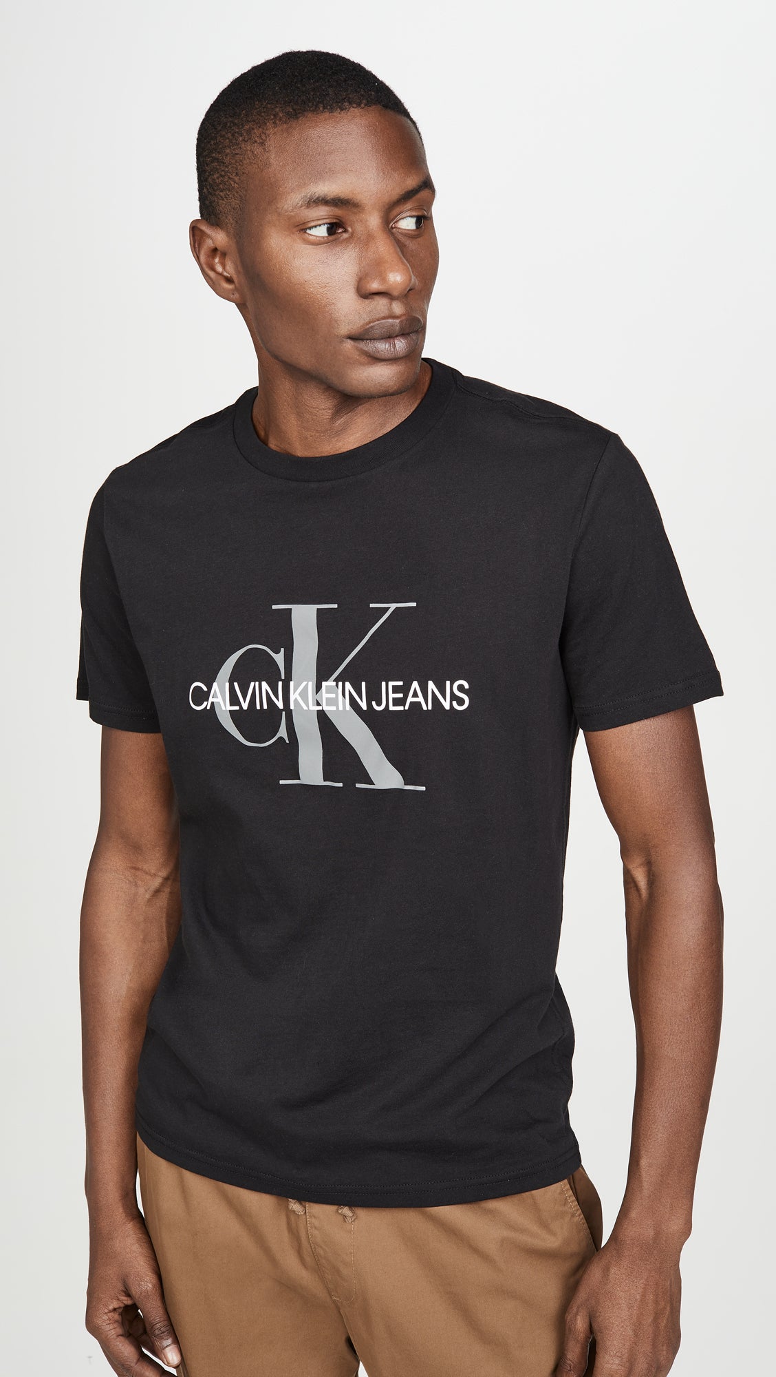 Calvin Klein Camiseta de Manga Corta con Logo Monograma (Negro)