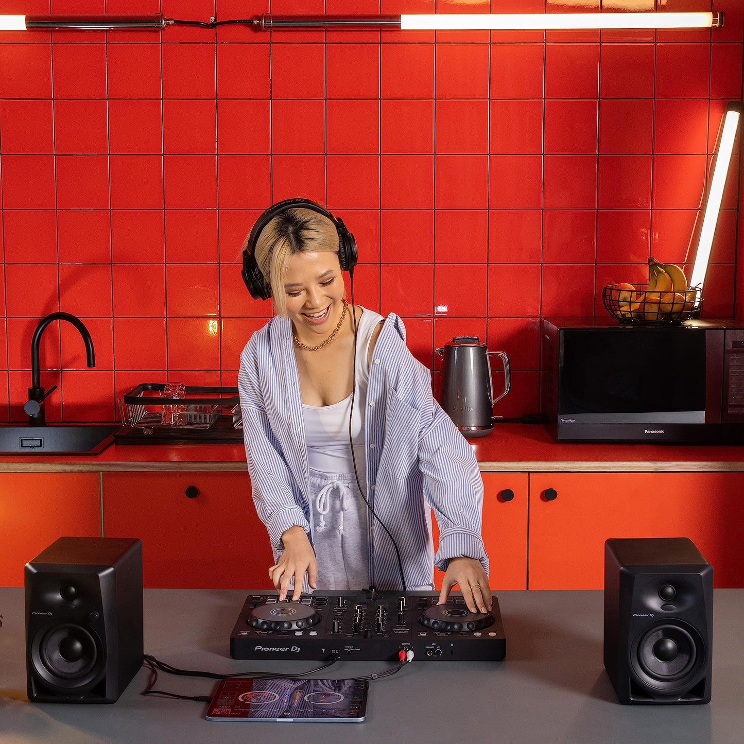 Pioneer DJ DDJ-FLX4 Controlador de 2 Decks (Grafito)